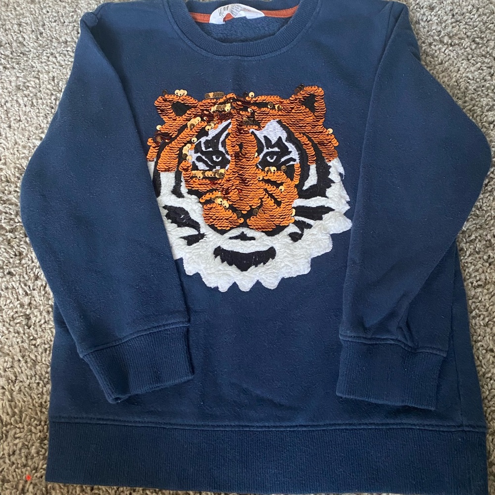 Tiger sweater